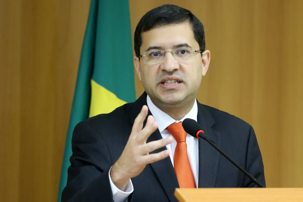 José Levi Mello do Amaral Júnior pediu demissão da gestão Bolsonaro no ápice da pandemia de Covid, em março de 2021, por se recusar a assinar ações contra o lockdown adotado por governadores