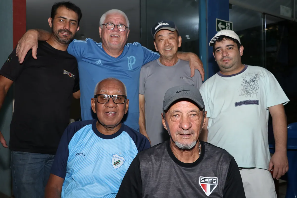 Douglas Pereira , Adelino do Carmo, o aniversariante, Tomio Furuta ,Diego Delfino, Roberto Coelho e Osvaldo Pessoa