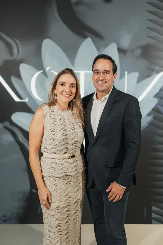 Roberta Costa Alves Nunes Mansano e Fábio Mansano