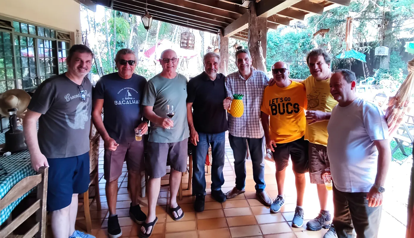 Maurício Della Barba, Victor Araújo, Carlos Roberto Tristão, Wilder Giacometti, o animado anfitrião Rafael Sapia, Ricardo da Guia Rosa, Renato Della Barba e Eduardo “Dudu” Machado