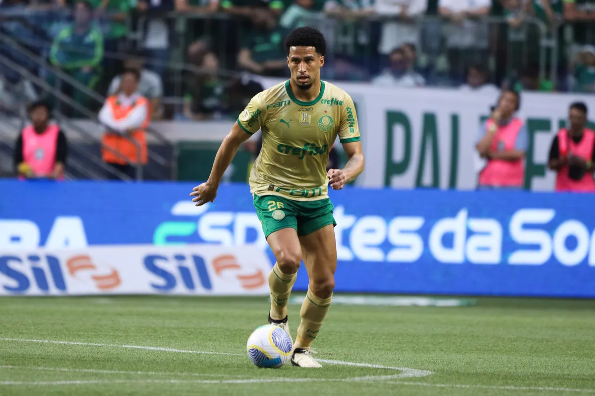 Murilo deve voltar à zaga titular do Palmeiras: Verdão sofreu sete gols nos últimos três jogos e deixou de ser a melhor defesa do Brasileiro