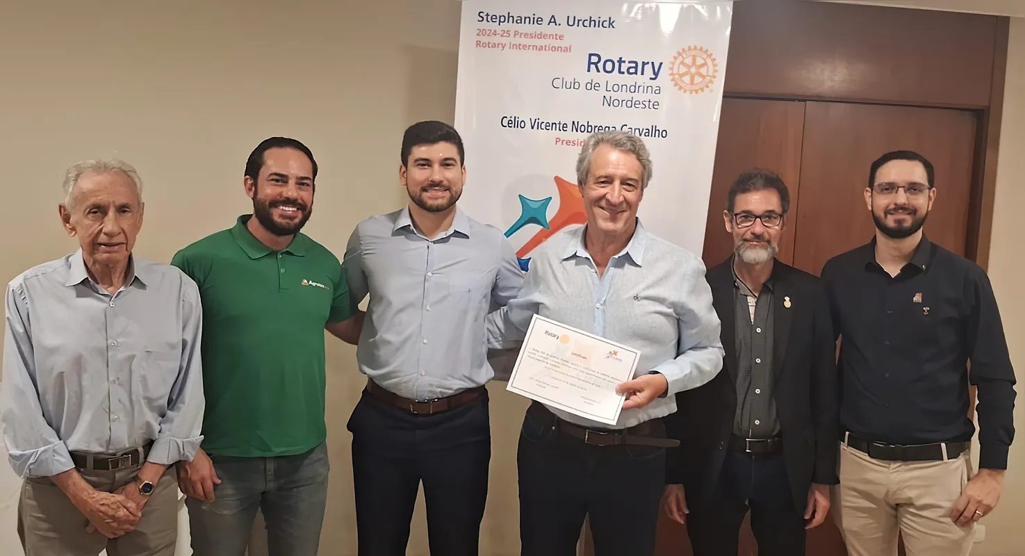 Imagem ilustrativa da imagem Primeira turma de economia da UEL
