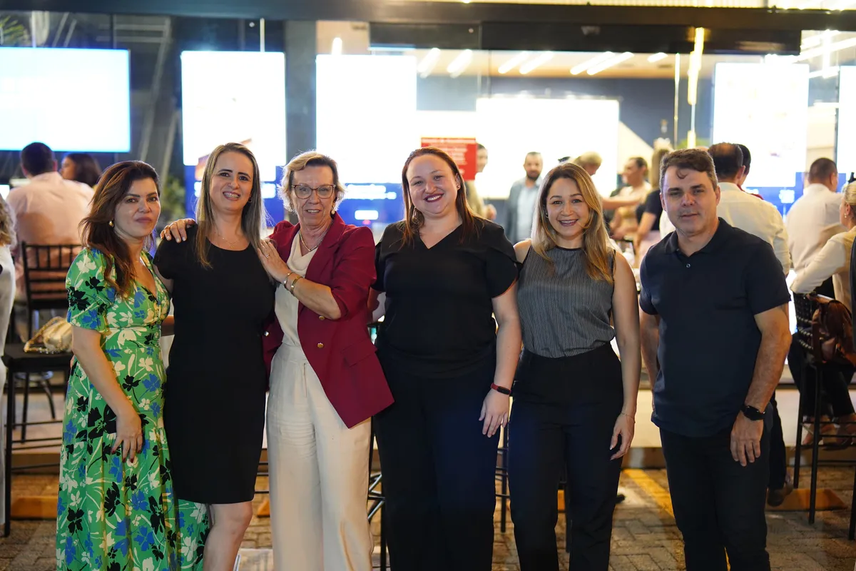 Fernanda Gouvea, Fátima Monteiro, Deni Martins, Daniele Sobral, Patrícia Muniz e Marcio Marques