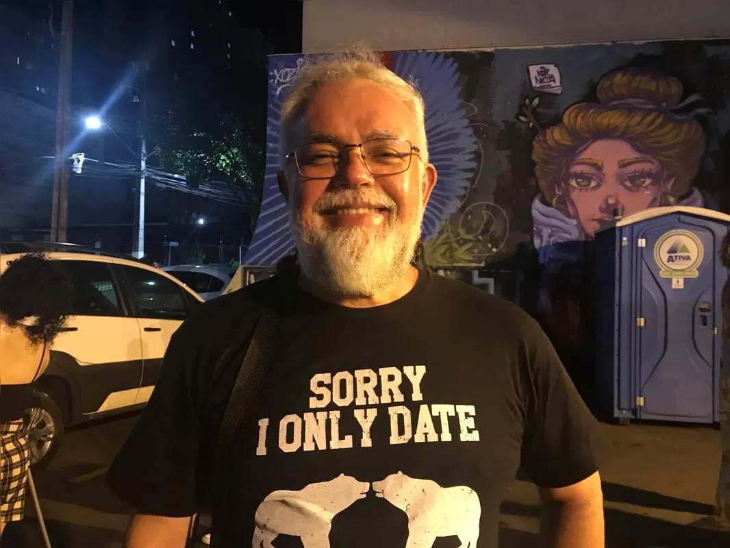 Imagem ilustrativa da imagem Público dá sua opinião sobre o espetáculo 'Meu corpo está aqui'