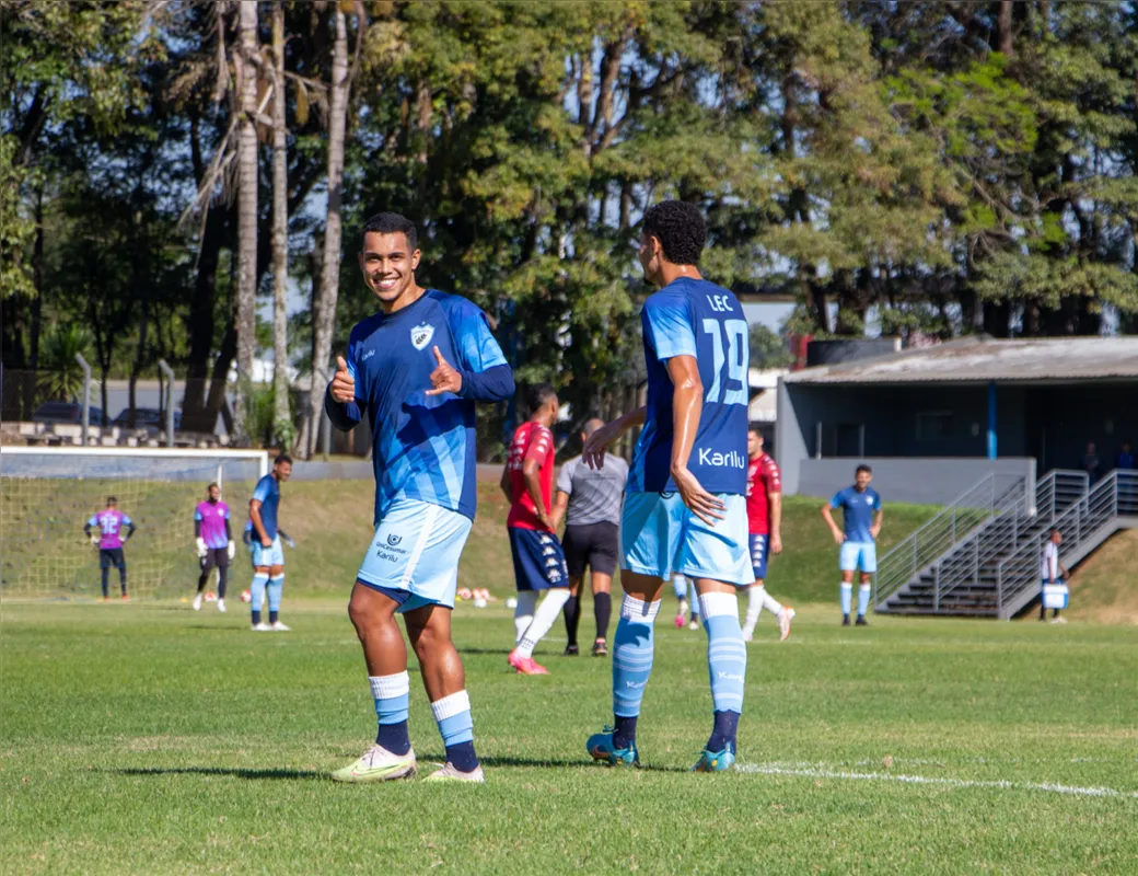 O atacante Echaporã, 24, é mais uma opção para o técnico Claudinei Oliveira utilizar na Série C