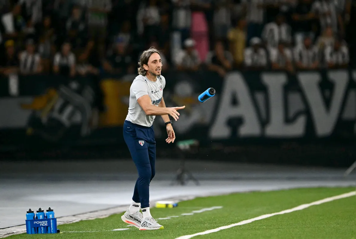 Zubeldía aposta na força da torcida para lotar o Morumbis e empurrar o São Paulo para a semifinal da Libertadores