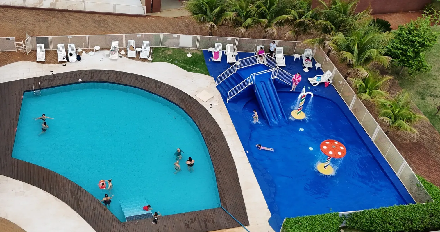 Um dos principais atrativos da sede campestre do Sinpro é o parque aquático, formada por seis piscinas