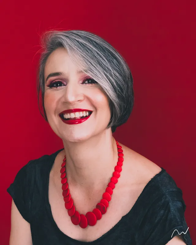 Patrícia Mello: soprano reconhecida por sua versatilidade e expressão participa dos concertos