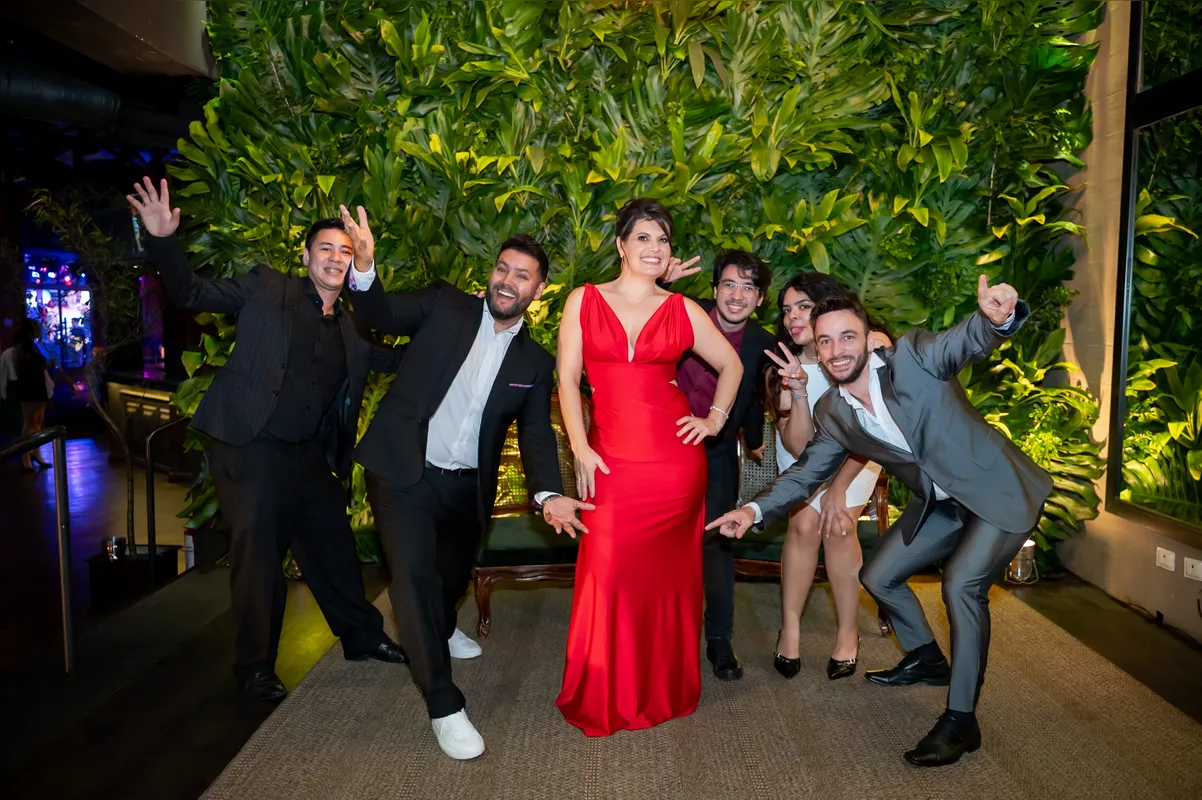 Marcelo Hideki, Geyzom Aragão, Andreza Fabiana, Henrique Higuchi, Gabriela Bessa e Victor Hugo