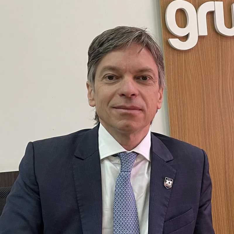 Imagem ilustrativa da imagem Três candidatos concorrem à presidência da OAB no Paraná