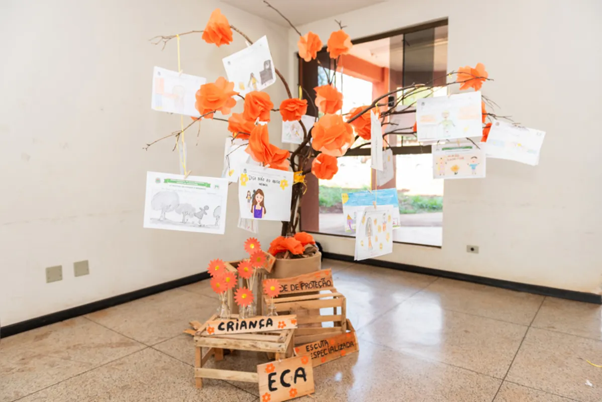 Imagem ilustrativa da imagem UENP capacita professores sobre prevenção e enfrentamento da violência infantil