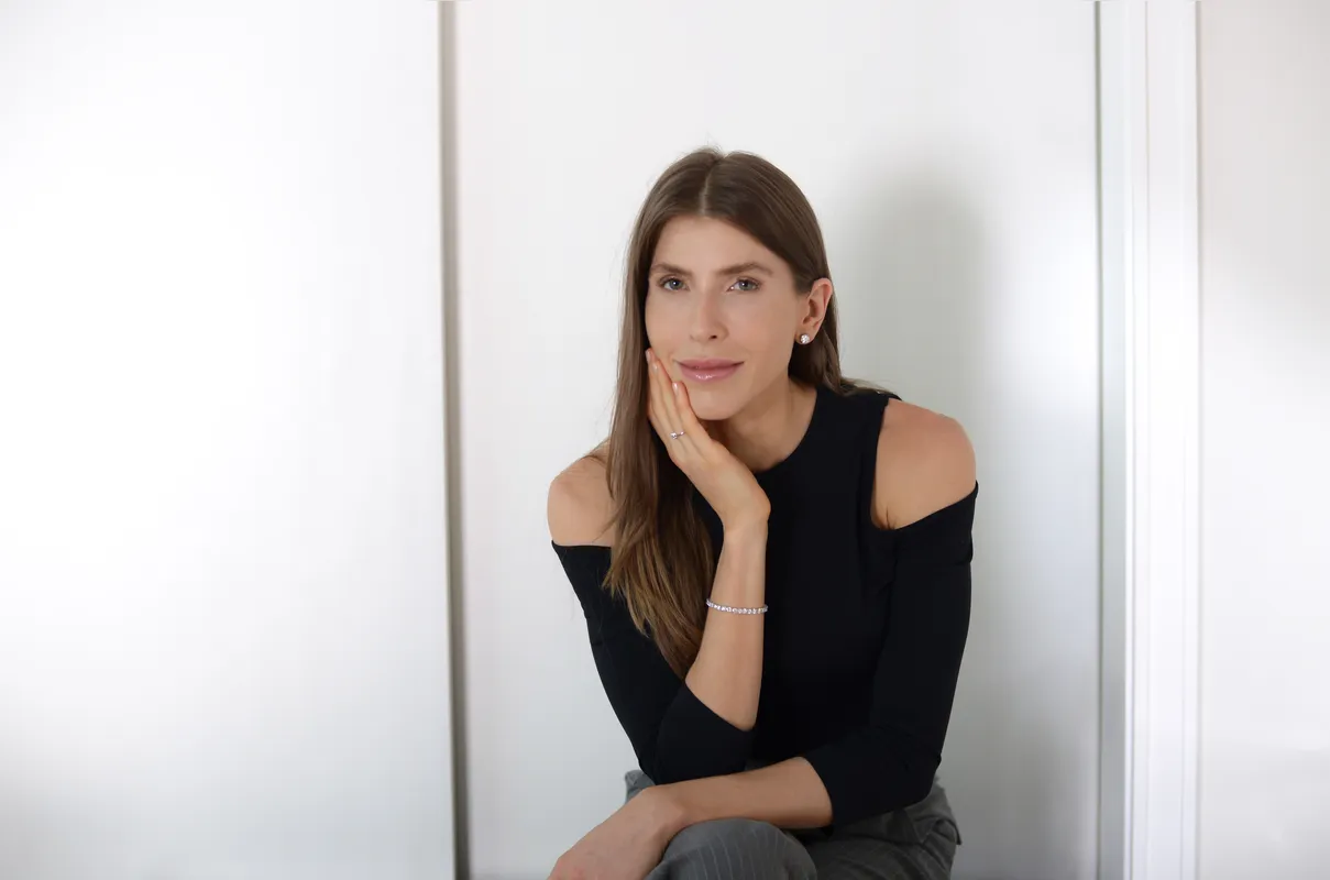 Imagem ilustrativa da imagem Um papo com Juliana D'Agostini, a pianista que é pura inspiração