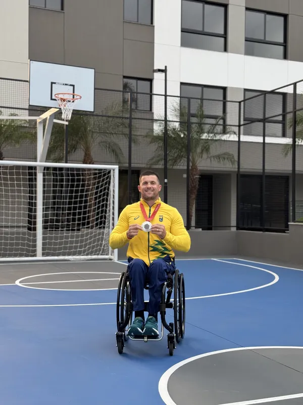 Imagem ilustrativa da imagem Um papo com o medalhista brasileiro, Igor Tofalini