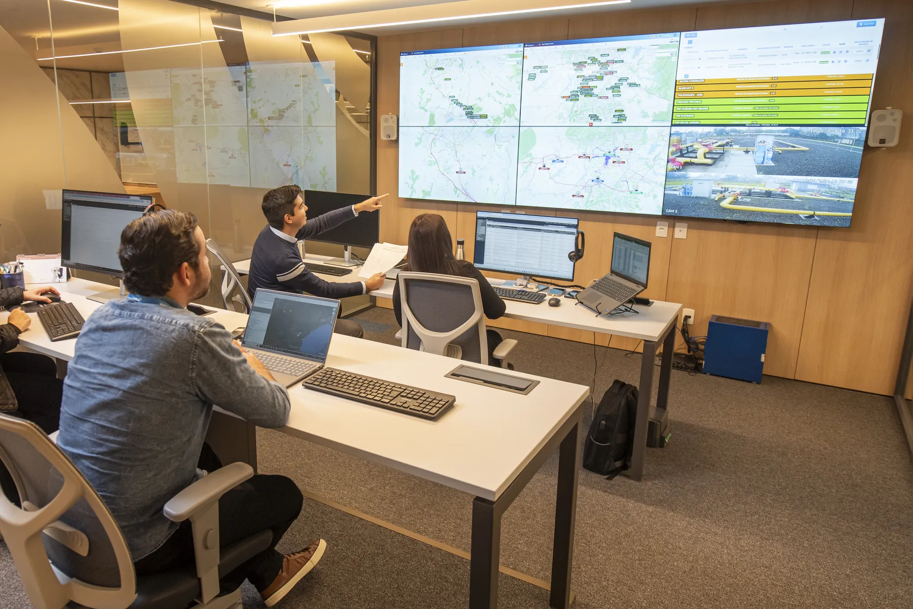 A Compagas conta com um sistema de monitoramento 24 horas por dia, feito pelo Centro de Controle Operacional