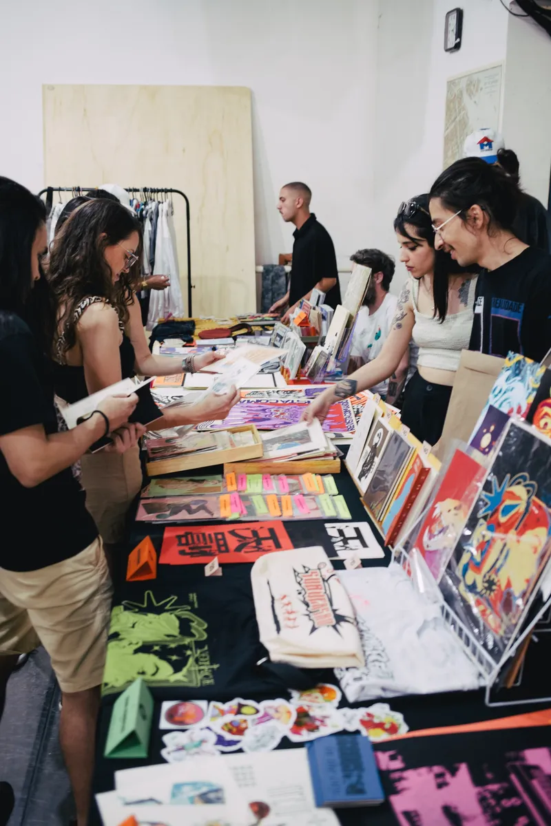 A Feira Dobra traz 70 expositores este ano, entre editoras independentes, gravuristas, quadrinistas e outros artistas gráficos