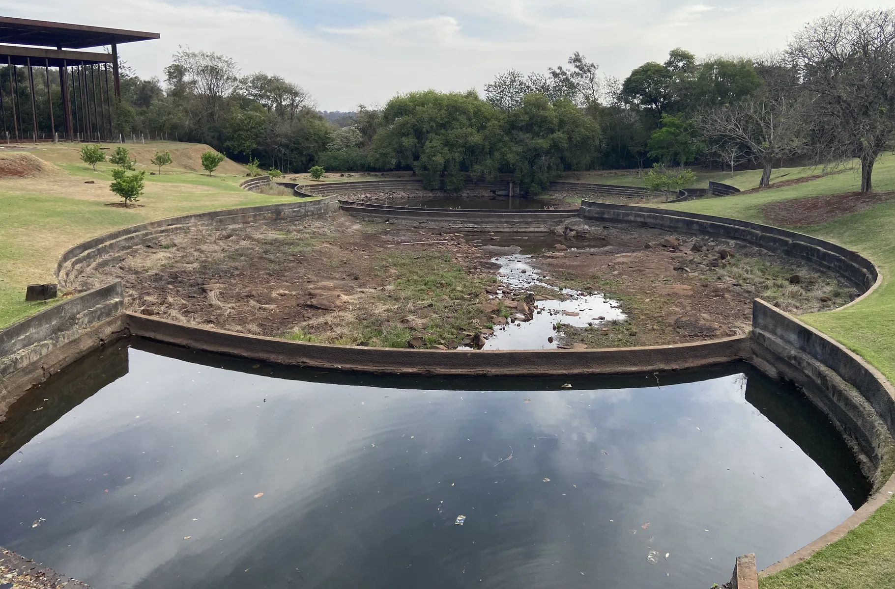O Jardim Botânico de Londrina foi criado em 2006 e passa por uma reforma