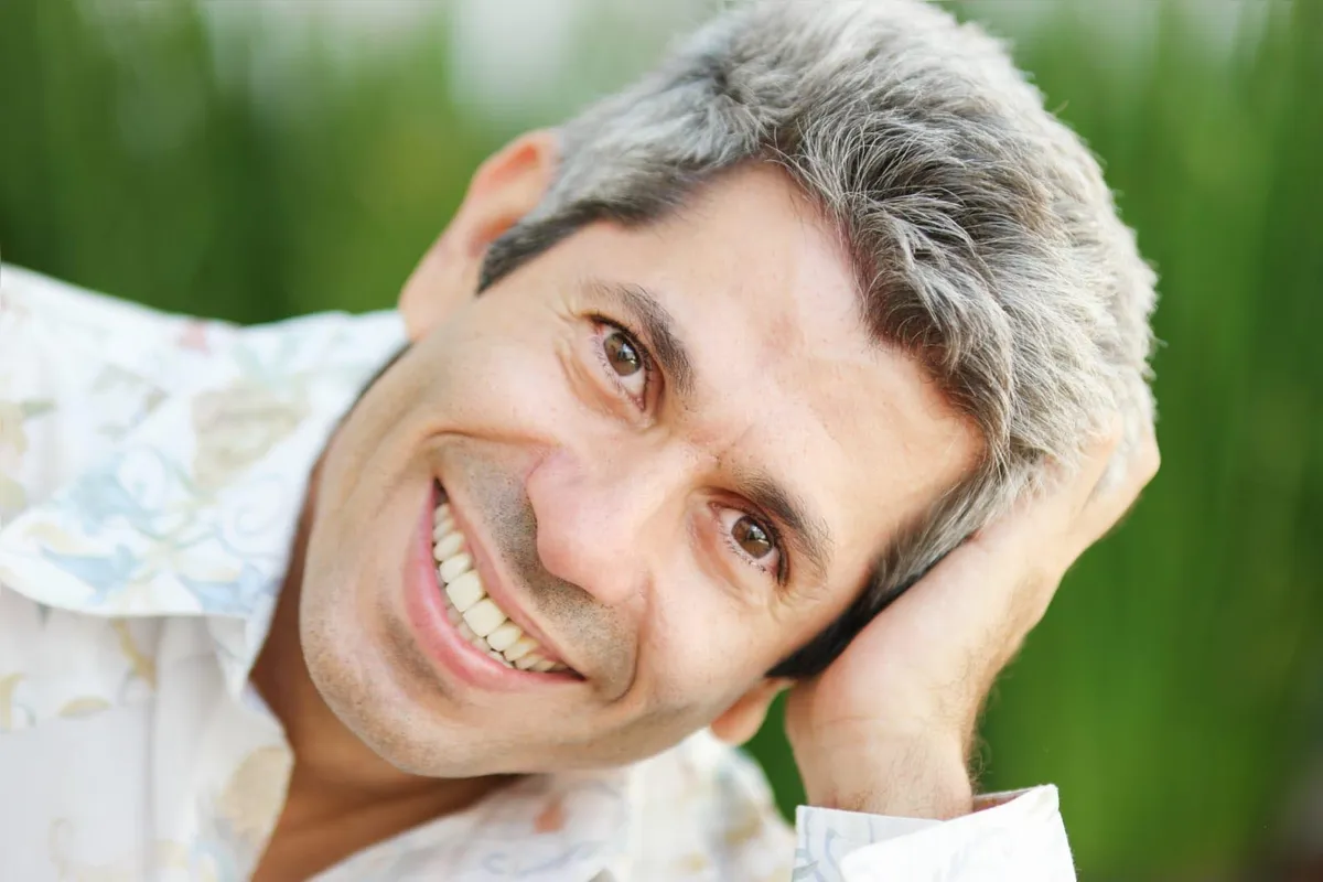 Jonas Ribeiro: "Um livro pode ser contundente, direto ou sutil, existem muitas metáforas para tratar de temas difíceis"