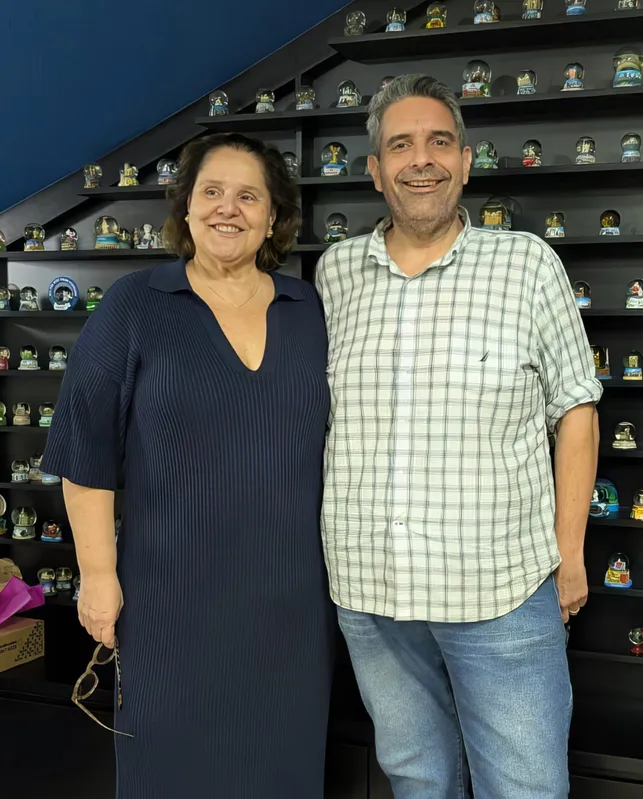 Ana Fabricia e seu irmão Rafael Sapia