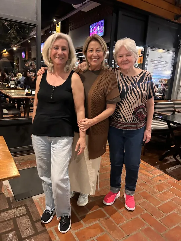 Maria Helena da Silva, Nádia Moura e Regina Saadjian