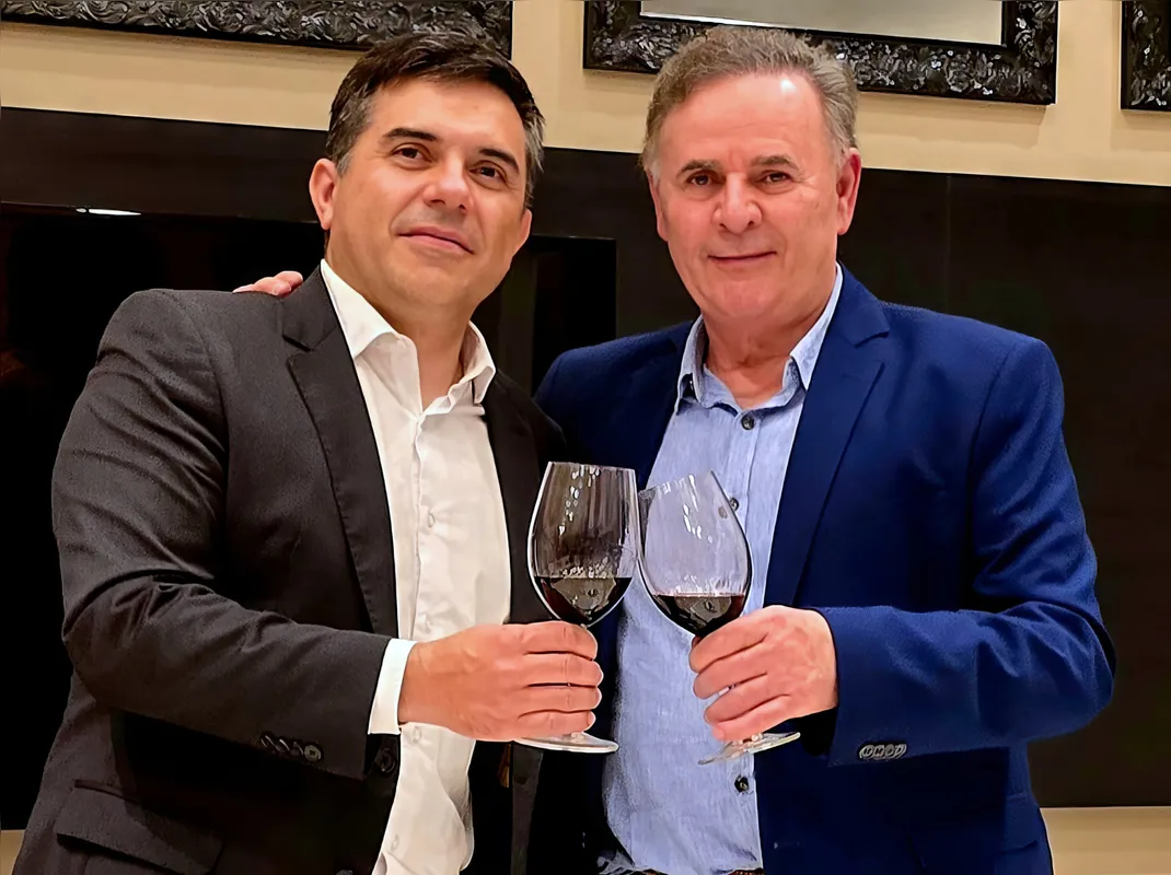 Eder Pires e Félix Ribeiro