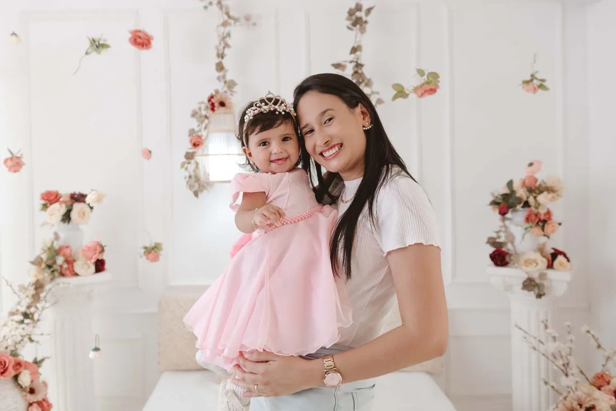 Emily e Alice Dias: " Se depender da família, ela vai fazer tudo que quiser"