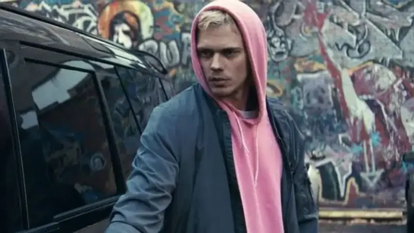 Eddie Barrish (Bill Skarsgård, o palhaço de “A Coisa”) é o ladrão que vive uma experiência claustrofóbica