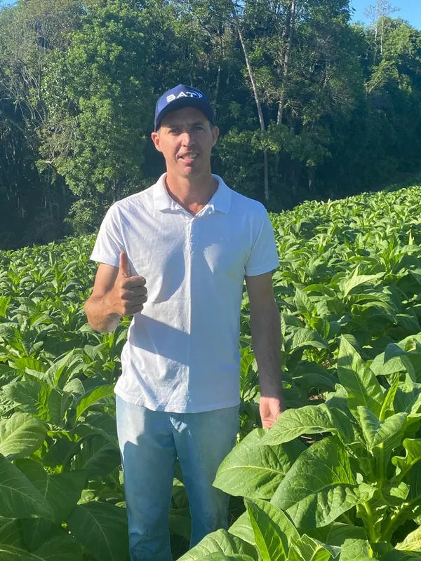 O produtor Juliano Maier, dedica-se à produção  de tabaco em São José do Triunfo há 22 anos