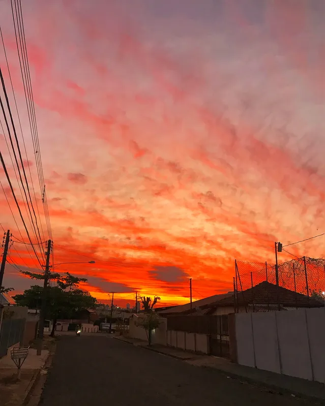 Imagem ilustrativa da imagem CIDADE FALA - O entardecer perfeito