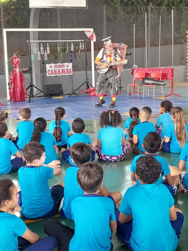 A Escola Municipal Aracy Soares dos Santos, no Distriro de Irerê, está incluída no projeto que leva o circo, além de outras modalidades artísticas e esportivas, aos alunos do Fundamental