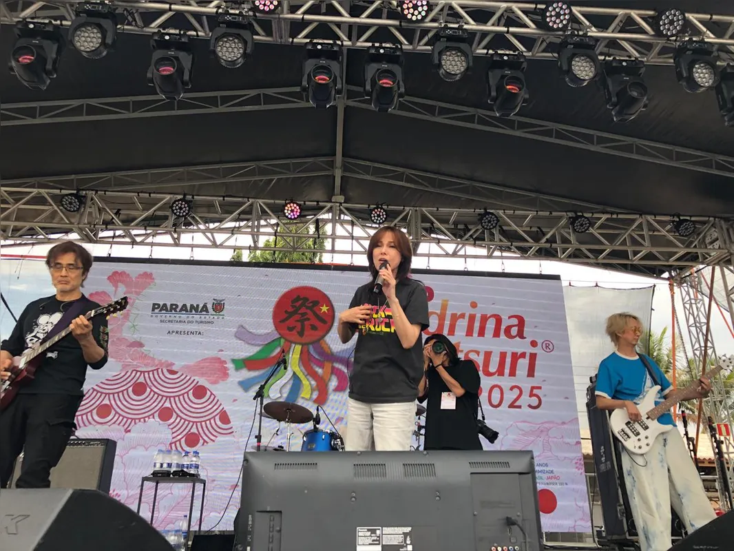 A cantora japonesa Nanase Aikawa, uma das maiores atrações do evento, fez a passagem de som neste sábado, na hora do almoço