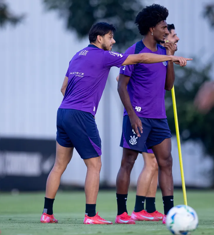 Romero e Talles Magno serão titulares na partida contra o time colombiano
