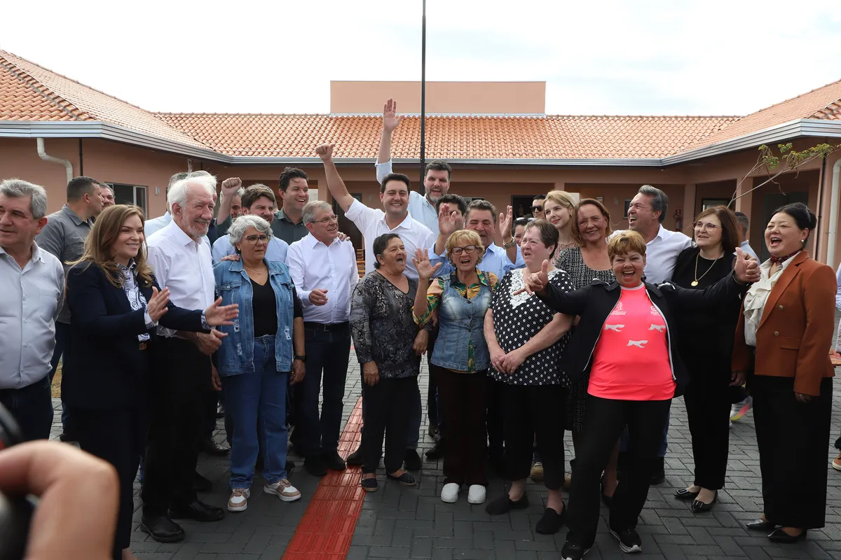 Imagem ilustrativa da imagem Condomínio do Idoso de Arapongas é inaugurado