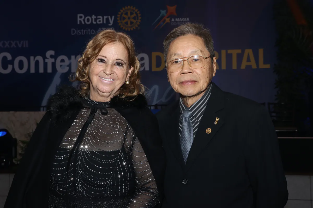 Felícia de Souza Watanabe e Paulo Ken Watanabe