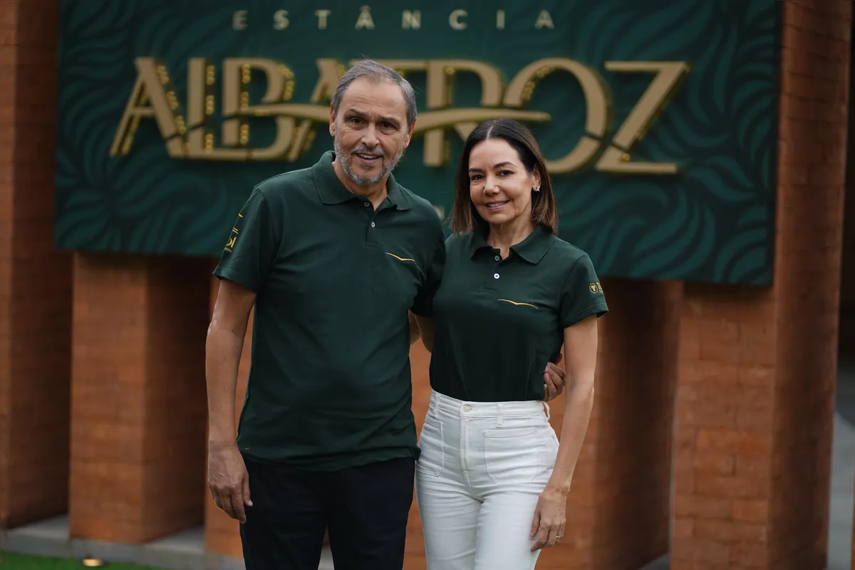 A CEO da Pitol Empreendimentos Imobiliários, Cristiana Pitol Grassano e Luiz Henrique Taboada, da Taboada Negócios Imobiliários