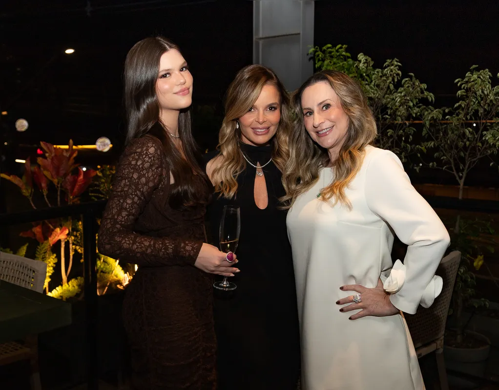 Marcela Pogere, Carol Jannani e Gisele Zanoni
