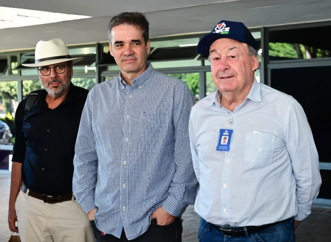 Imagem ilustrativa da imagem Festiva conjunta dos rotarianos de Londrina e Assaí