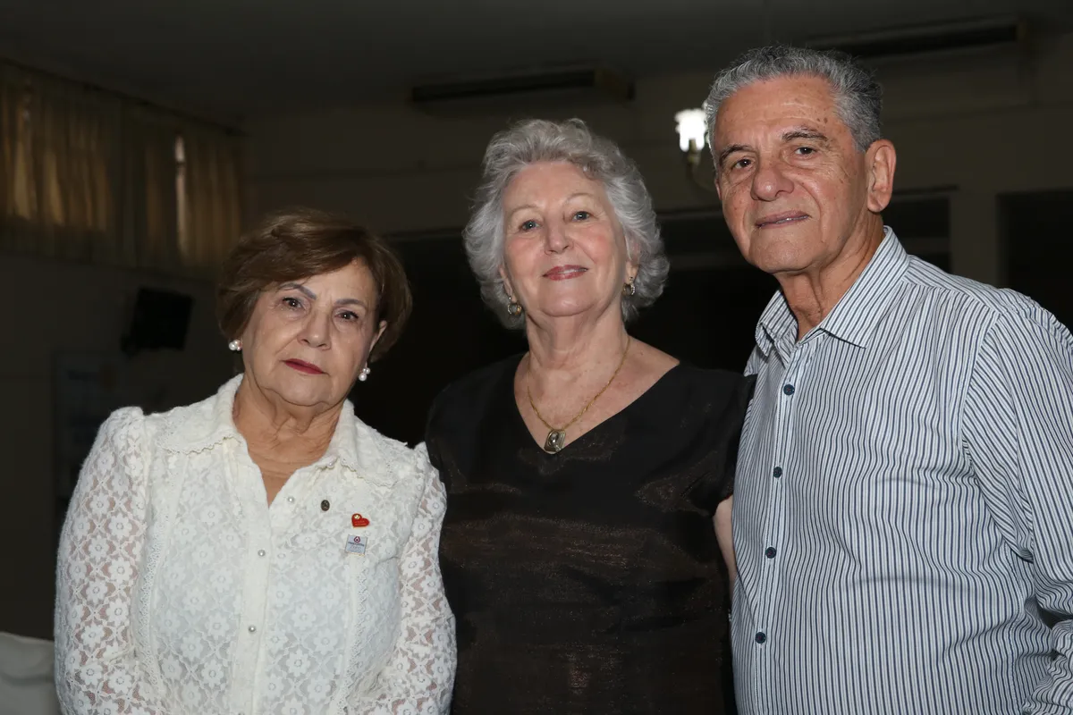 Maria Aparecida Pimenta, Meire Tramontina e Adilson Ferreira