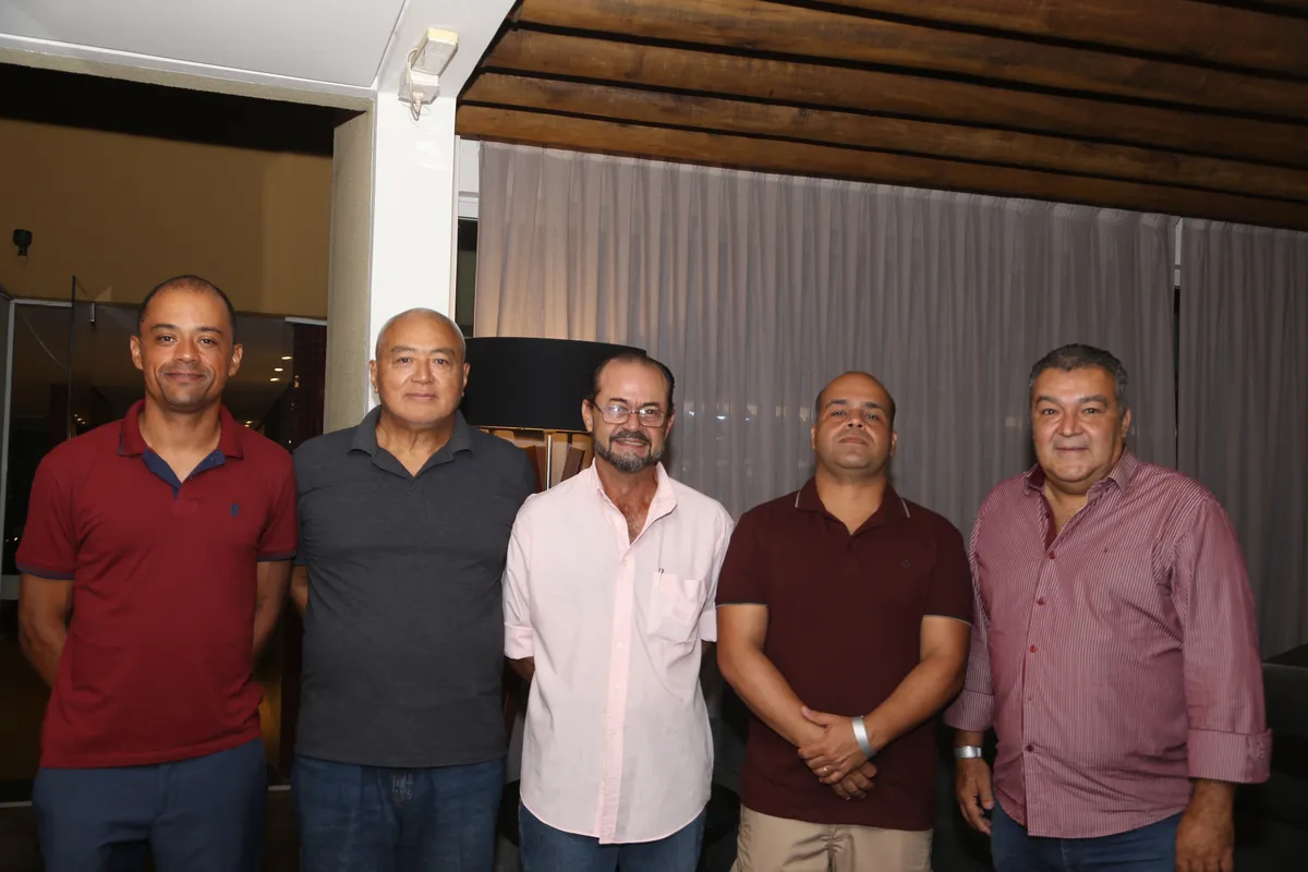 Robson Domigues, Carlos Kotinda, Wolney Barros, Lucas Andrade e Neto Santos