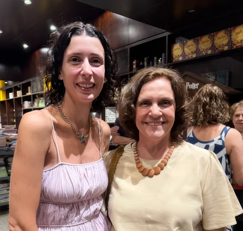 Thayana Almeida Alves Nunes e Fátima Almeida