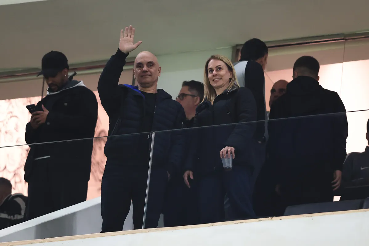 O ministro do STF Alexandre de Moraes esteve nesta quarta-feira (30) na Neo Química Arena, e assistiu ao jogo Corinthians x Palmeiras, pelas oitavas da Copa do Brasil
