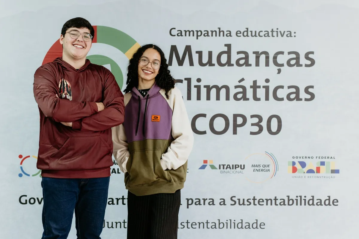Adrian Danilo e Isabele Vieira Batista cursam Ciências Biológicas na UENP