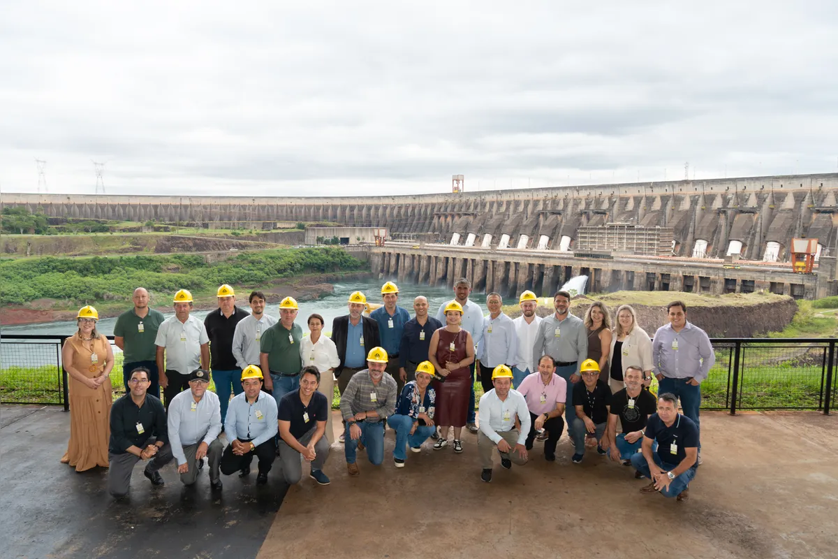 Imagem ilustrativa da imagem Itaipu assina convênio do Programa Mais Ideb com Amocentro