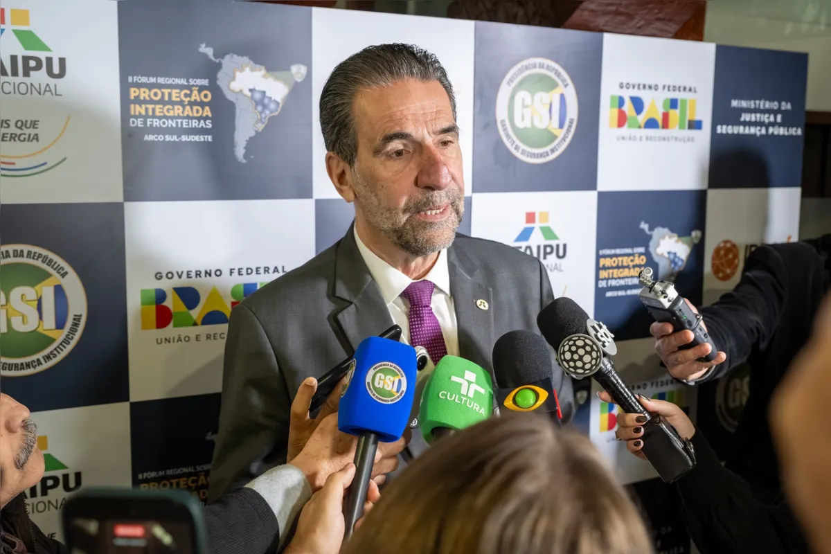 Diretor-geral brasileiro da Itaipu, Enio Verri