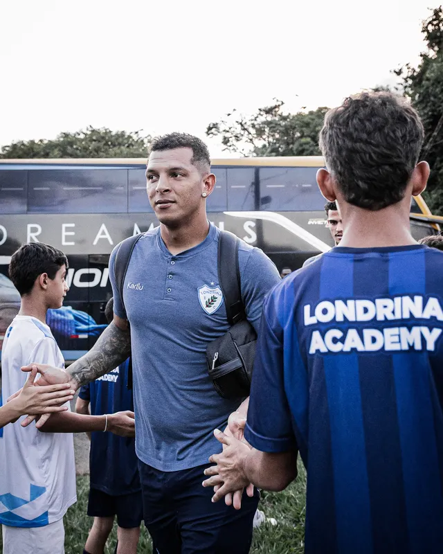 “Frustração. Queríamos muito chegar à final. Peço desculpas ao torcedor, não conseguimos fazer o resultado dentro de casa", lamentou o goleiro Luiz Daniel