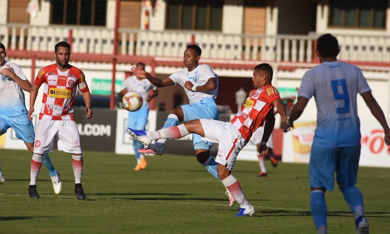 Igor Paixão fez o gol do Londrina na única vez que a equipe perdeu para o Tombense na história