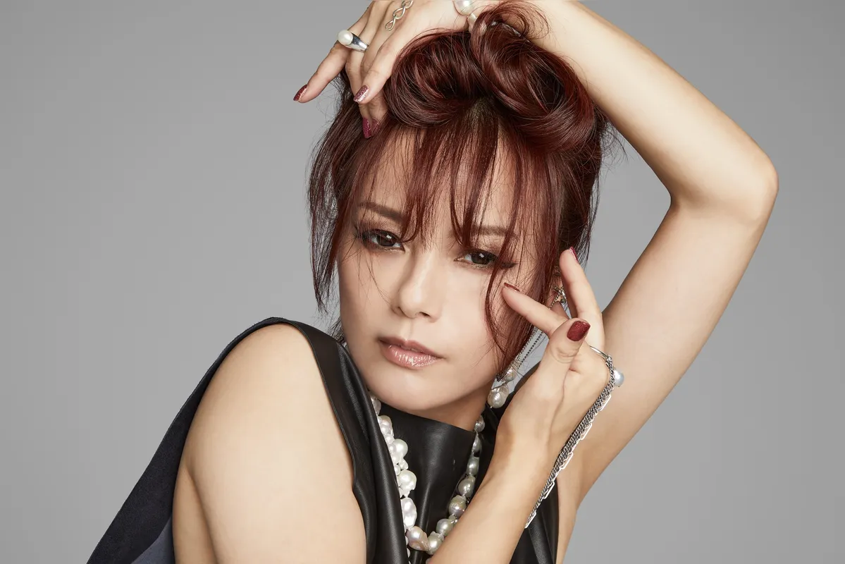 A cantora Nanase Aikawa, considerada a Rainha do Rock japonês,  traz uma música especial feita para o Londrina Matsuri