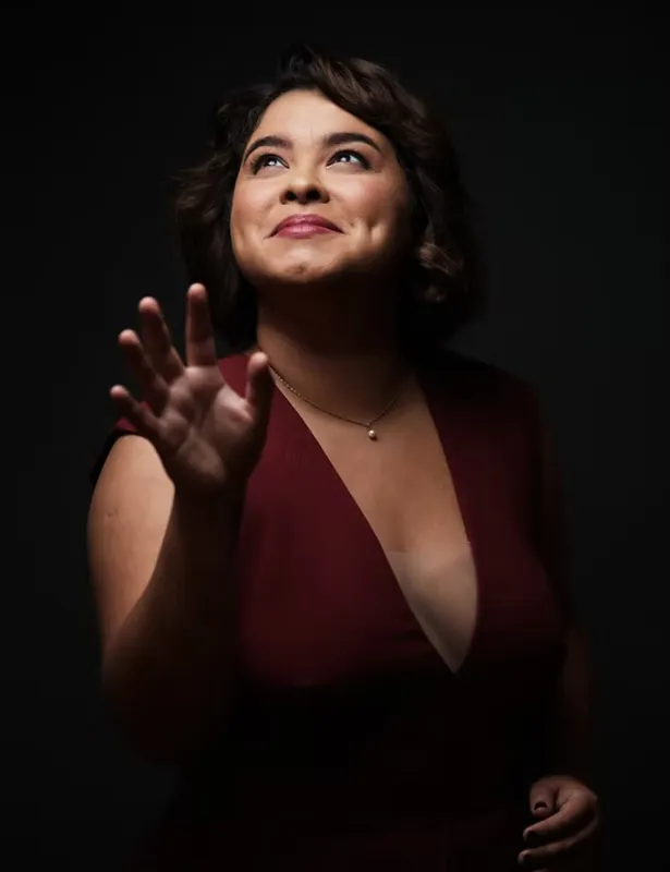 A cantora lírica Laiana Oliveira apresenta-se na Mostra juntamente com outros intérpretes