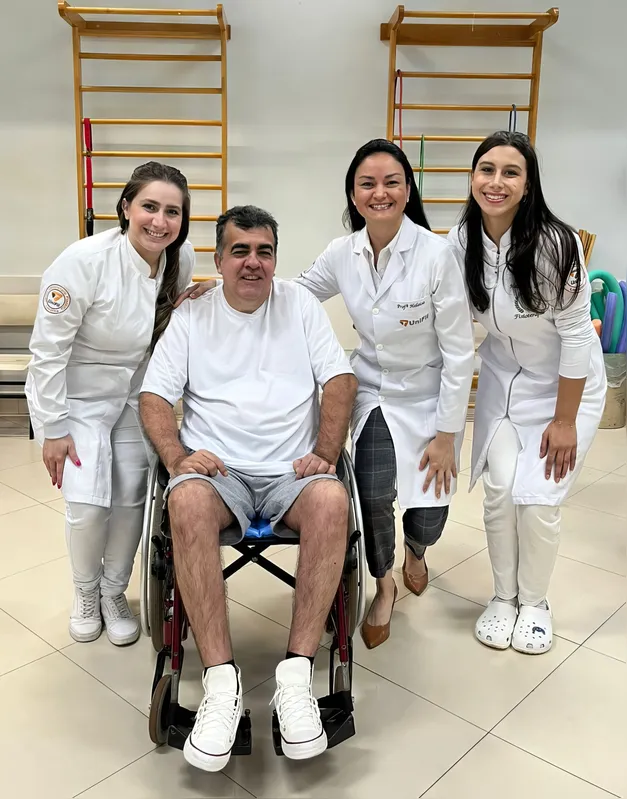 Imagem ilustrativa da imagem 'Mães à Mesa'  reúne dezenas de mulheres em Londrina