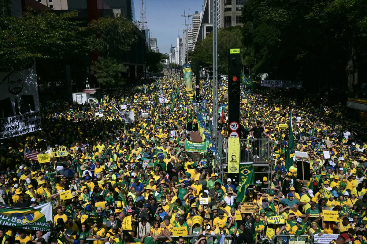Partidários de Bolsonaro tomaram conta da Avenida Paulista, em São Paulo