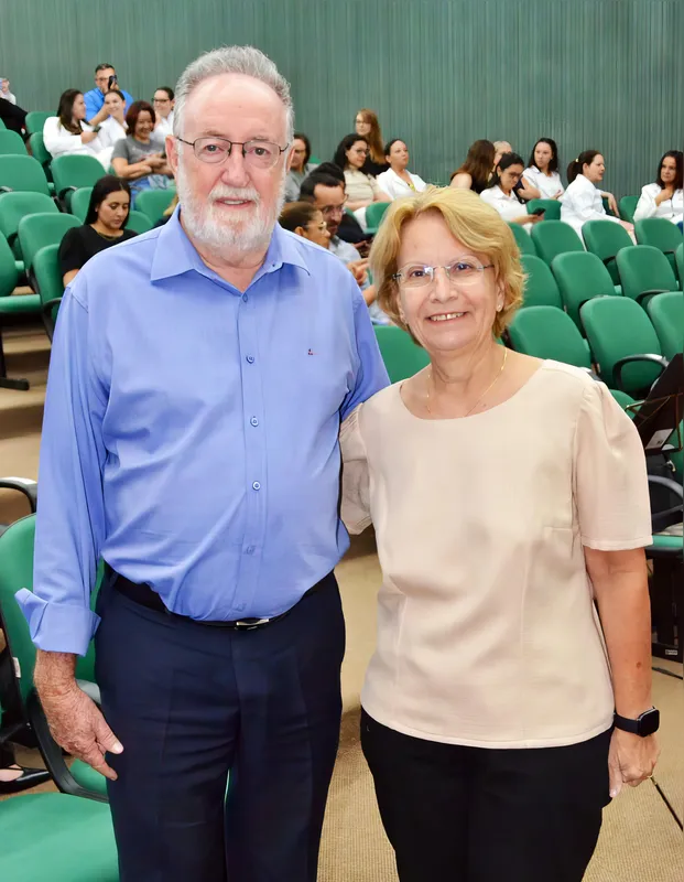 Imagem ilustrativa da imagem Na Academia Paranaense de Medicina